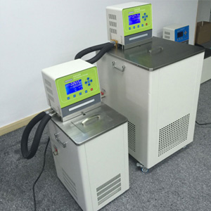 PL-03光化學(xué)反應(yīng)儀（雙旋轉(zhuǎn)通氣型）